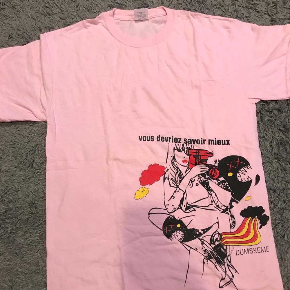 T shirt limited edition by local artist DUMSKEME